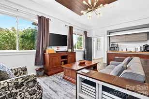 626 Old Lytle Cove Rd, Swannanoa, NC 28778 - Photo 15