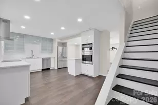 8308 Knights Bridge Rd, Charlotte, NC 28210 - Photo 3