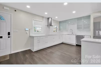 8308 Knights Bridge Road, Charlotte, NC 28210 - Photo 5