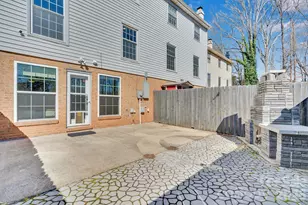 8308 Knights Bridge Rd, Charlotte, NC 28210 - Photo 29