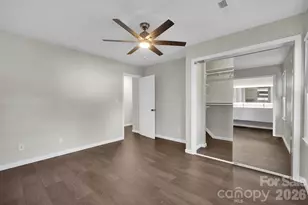 8308 Knights Bridge Rd, Charlotte, NC 28210 - Photo 15