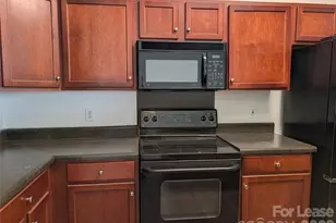 2104 Sardony Ln, Charlotte, NC 28213 - Photo 3