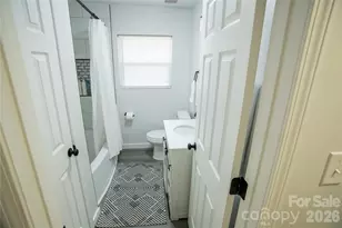 2116 Eastway Dr, Charlotte, NC 28205 - Photo 7