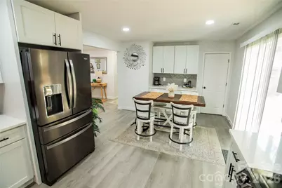 2116 Eastway Drive, Charlotte, NC 28205 - Photo 3