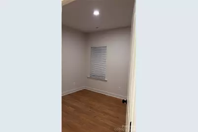 4815 Victoria Avenue, Charlotte, NC 28269 - Photo 13