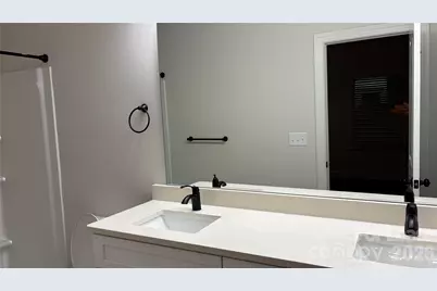 4815 Victoria Avenue, Charlotte, NC 28269 - Photo 23