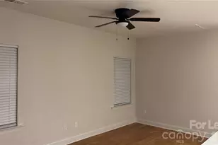 4815 Victoria Ave, Charlotte, NC 28269 - Photo 7