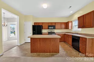 4914 Sunburst Ln, Charlotte, NC 28213 - Photo 7