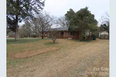 7636 Michael Drive, Charlotte, NC 28215 - Photo 3