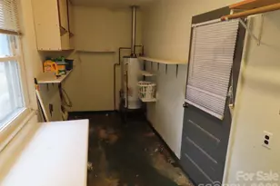 7636 Michael Dr, Charlotte, NC 28215 - Photo 33