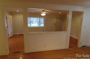 7636 Michael Dr, Charlotte, NC 28215 - Photo 27