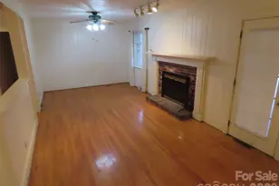 7636 Michael Dr, Charlotte, NC 28215 - Photo 25