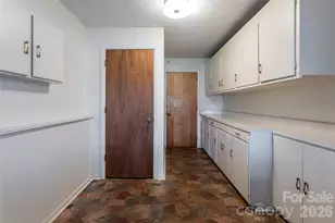 180 Lakewood Dr, Asheville, NC 28803 - Photo 25