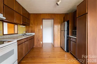 180 Lakewood Drive, Asheville, NC 28803 - Photo 33