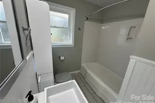 413 Roberts St, Salisbury, NC 28144 - Photo 9