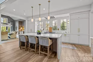 1344 Biltmore Dr, Charlotte, NC 28207 - Photo 9