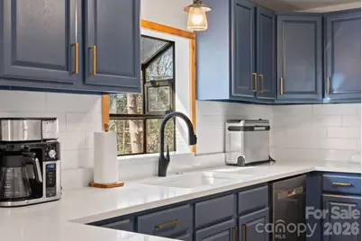 345 Kingswood Drive, Hendersonville, NC 28792 - Photo 5