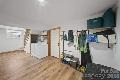 345 Kingswood Drive, Hendersonville, NC 28792 - Photo 23