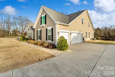 4211 Maggie Springs Way, Clover, SC 29710 - Photo 3