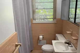 3218 Driftwood Dr, Charlotte, NC 28205 - Photo 19