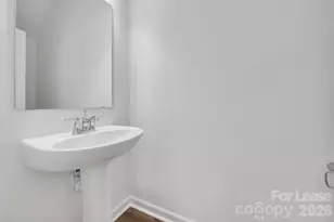 1940 Highland Park Dr, Charlotte, NC 28269 - Photo 15