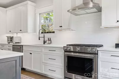 4353 Spring Street, Matthews, NC 28105 - Photo 9