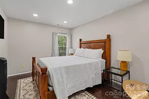 1106 Vine Cliff Ln, Charlotte, NC 28214 - Photo 15