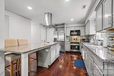 1106 Vine Cliff Lane, Charlotte, NC 28214 - Photo 7