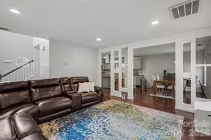 1106 Vine Cliff Ln, Charlotte, NC 28214 - Photo 5