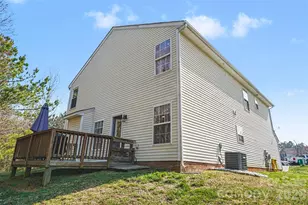 1106 Vine Cliff Ln, Charlotte, NC 28214 - Photo 19
