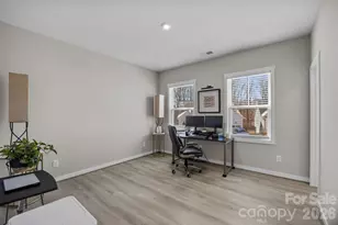 6018 Valehaven Pl, Charlotte, NC 28269 - Photo 23