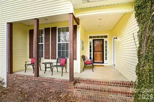 3481 Seminole Dr, Maiden, NC 28650 - Photo 3