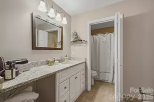 7034 Quail Hill Rd, Charlotte, NC 28210 - Photo 17