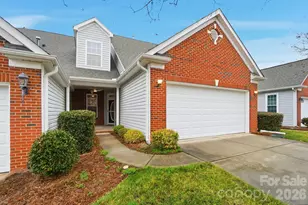 284 Garnet Ct, Fort Mill, SC 29708 - Photo 1
