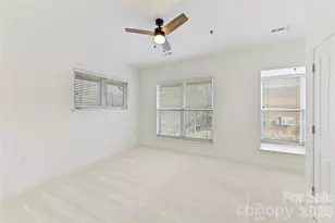 503 E 9th St, Charlotte, NC 28202 - Photo 23