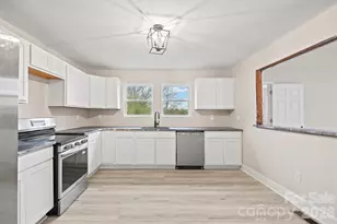 3526 Mt Holly Rd, Edgemoor, SC 29712 - Photo 7