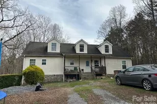 1516 Shiloh Rd, Claremont, NC 28610 - Photo 1