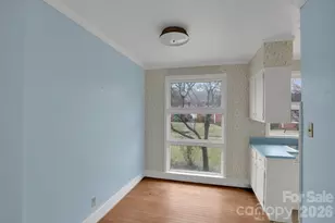 4623 Woodlark Ln, Charlotte, NC 28211 - Photo 7