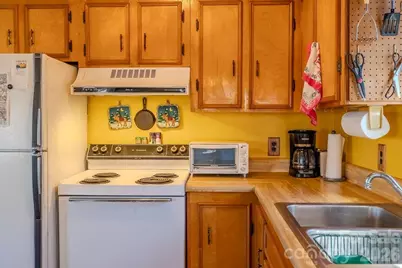 465 Enchanted Forest Drive, Sylva, NC 28779 - Photo 5