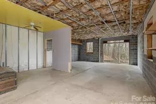 752 Burnside Trail, Hendersonville, NC 28792 - Photo 17