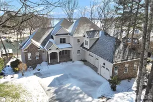 4526 Island Waters Dr, Denver, NC 28037 - Photo 17