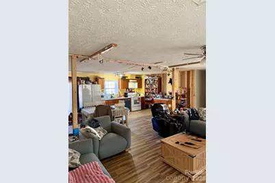 600 Scottdale Road, Canton, NC 28716 - Photo 13