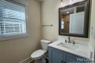 2301 Celia Ave, Charlotte, NC 28216 - Photo 11