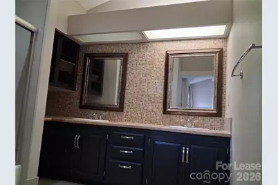 500 N Poplar Street #C, Charlotte, NC 28202 - Photo 17