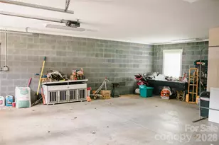 1086 Carters Ridge Rd, Spruce Pine, NC 28777 - Photo 41