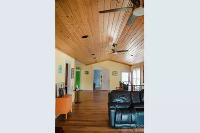 1086 Carters Ridge Road, Spruce Pine, NC 28777 - Photo 9