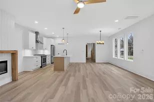 1311 Condon St, Charlotte, NC 28216 - Photo 9