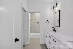 1311 Condon St, Charlotte, NC 28216 - Photo 25