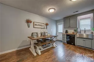 121 Pratt St, Belmont, NC 28012 - Photo 11