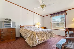 60 Buttercup Ln, Marion, NC 28752 - Photo 23